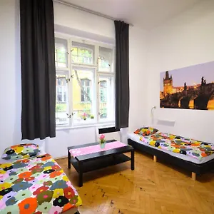 hotellátogatás