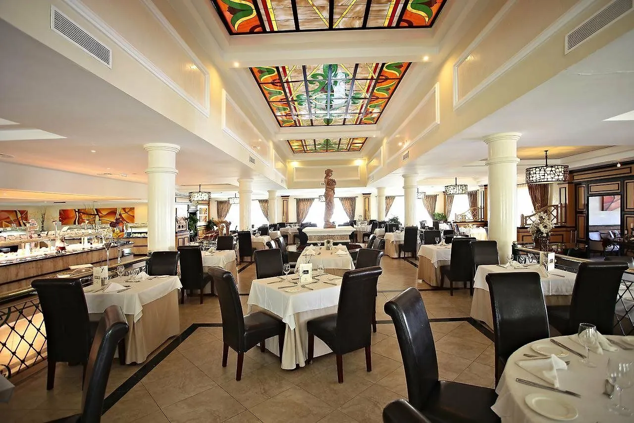 Bahia Principe Fantasia Punta Cana Hotel